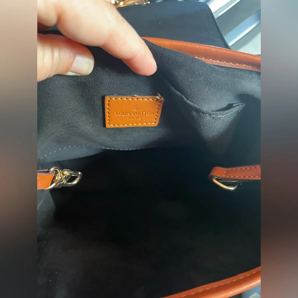 Mini Backpack- new - Picture 3 of 3